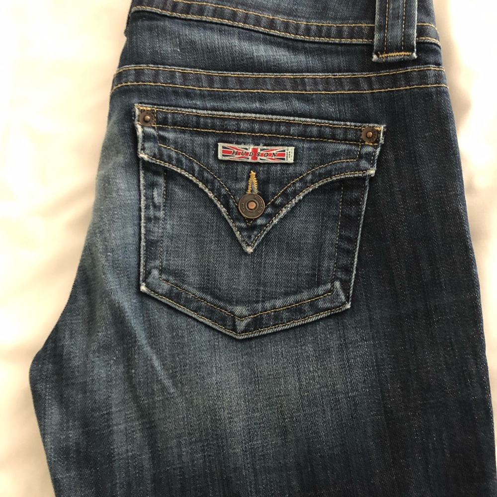 Hudson size 28 boot cut jean